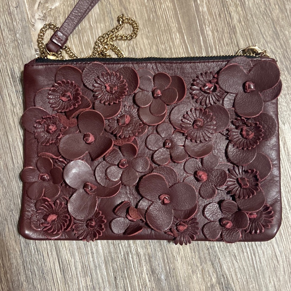 Punto Fibbia Genuine Leather “Made in Italy”